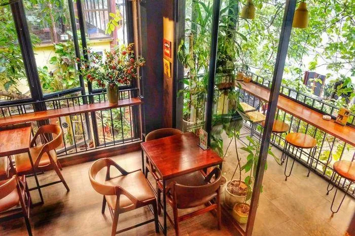 Top 19 Unique and Beautiful Coffee Shops in Hue City - Mytour.vn